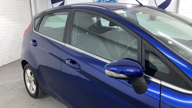 Ford Fiesta 1.0 EcoBoost Zetec 5dr Petrol Hatchback